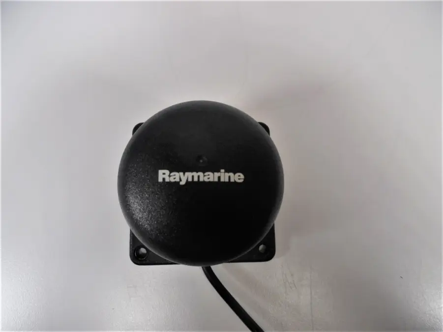 Raymarine Raytheon Fluxgate Compass Module M81190 w/7.5ft. Cable Max Marine Electronics