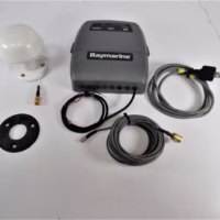 Raymarine SR6 Sirius Sat Wx/XM Receiver & HS Switch w/Accessories!