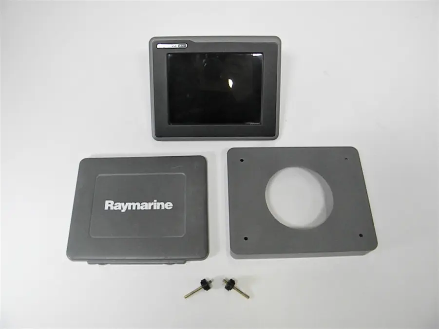 Raymarine ST70+ 6.5" Multifunction Instrument/Autopilot Display w/ Sun