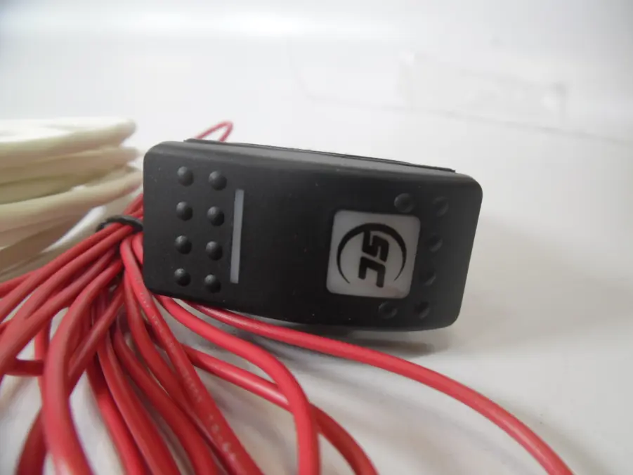 Shadow-Caster SCM-SWITCH-O/O/Momentary Underwater Lighting Switch +Attached Wire - Image 7
