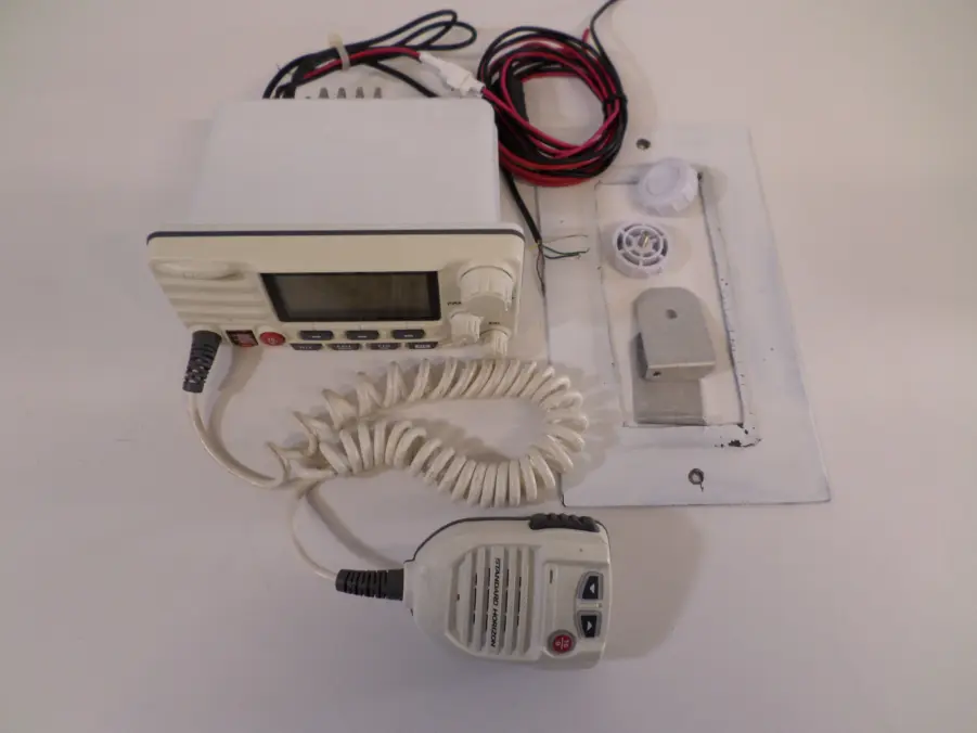 Standard Horizon Matrix GX2200 VHF with AIS Receiver and Integrated GPS