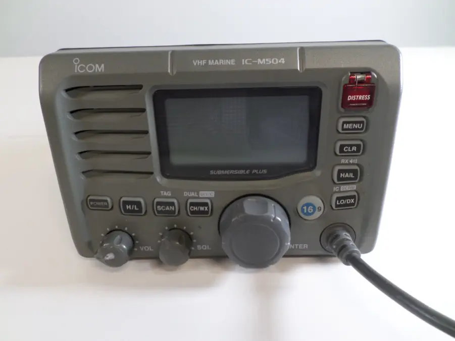 ICOM IC-M504 Marine VHF Radio with Attatched Mic - Excellent Condition - Image 2