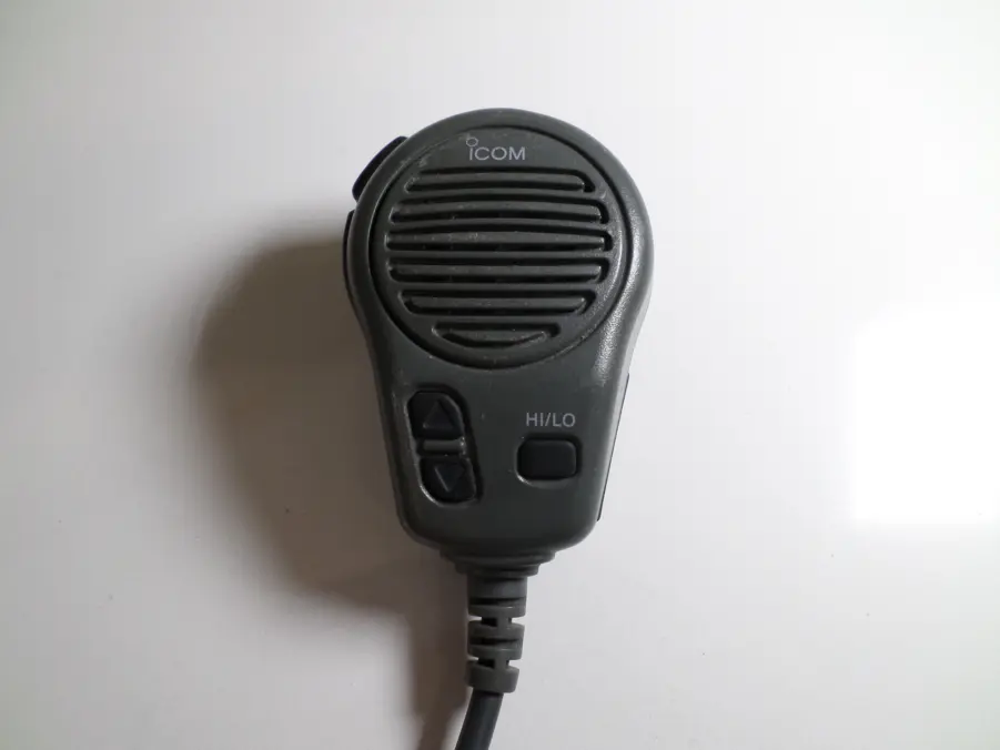 ICOM IC-M504 Marine VHF Radio with Attatched Mic - Excellent Condition - Image 3