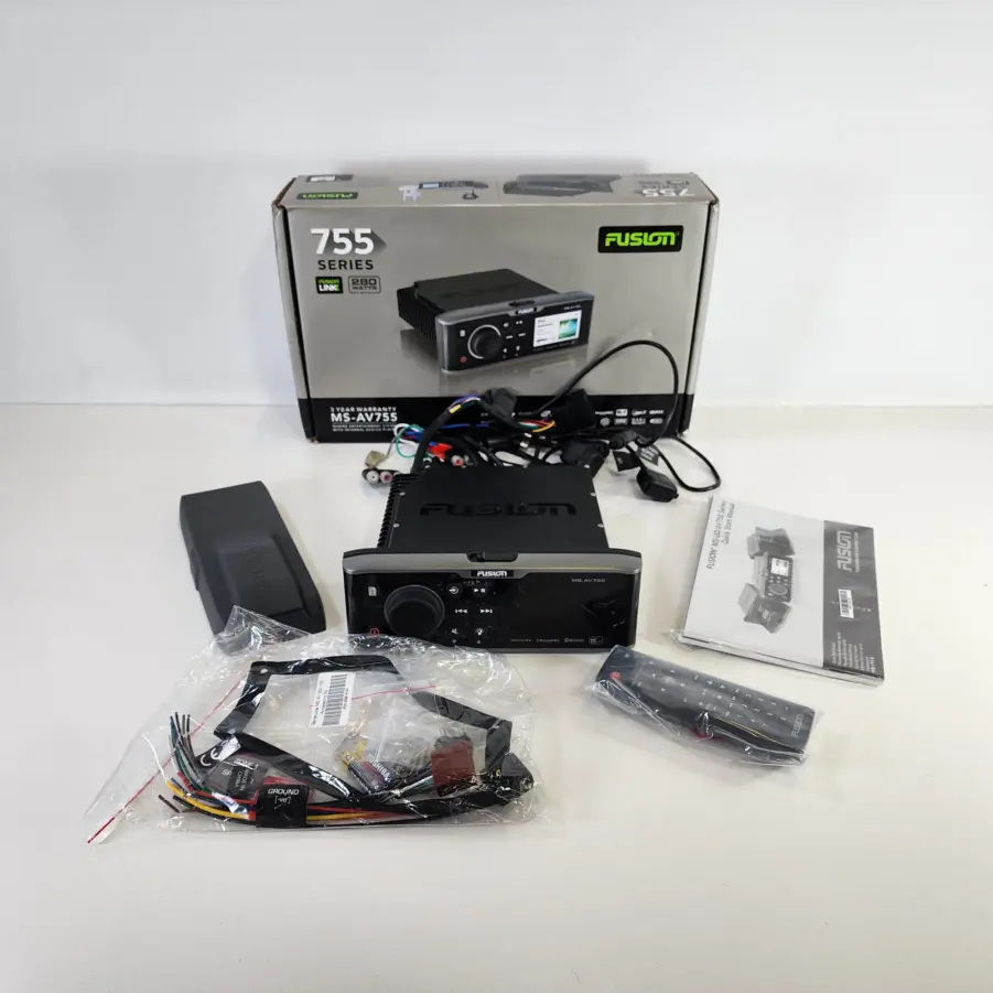 Fusion MS-AV755 AM/FM Stereo DVD/CD Player with FusionLink and BT - Working