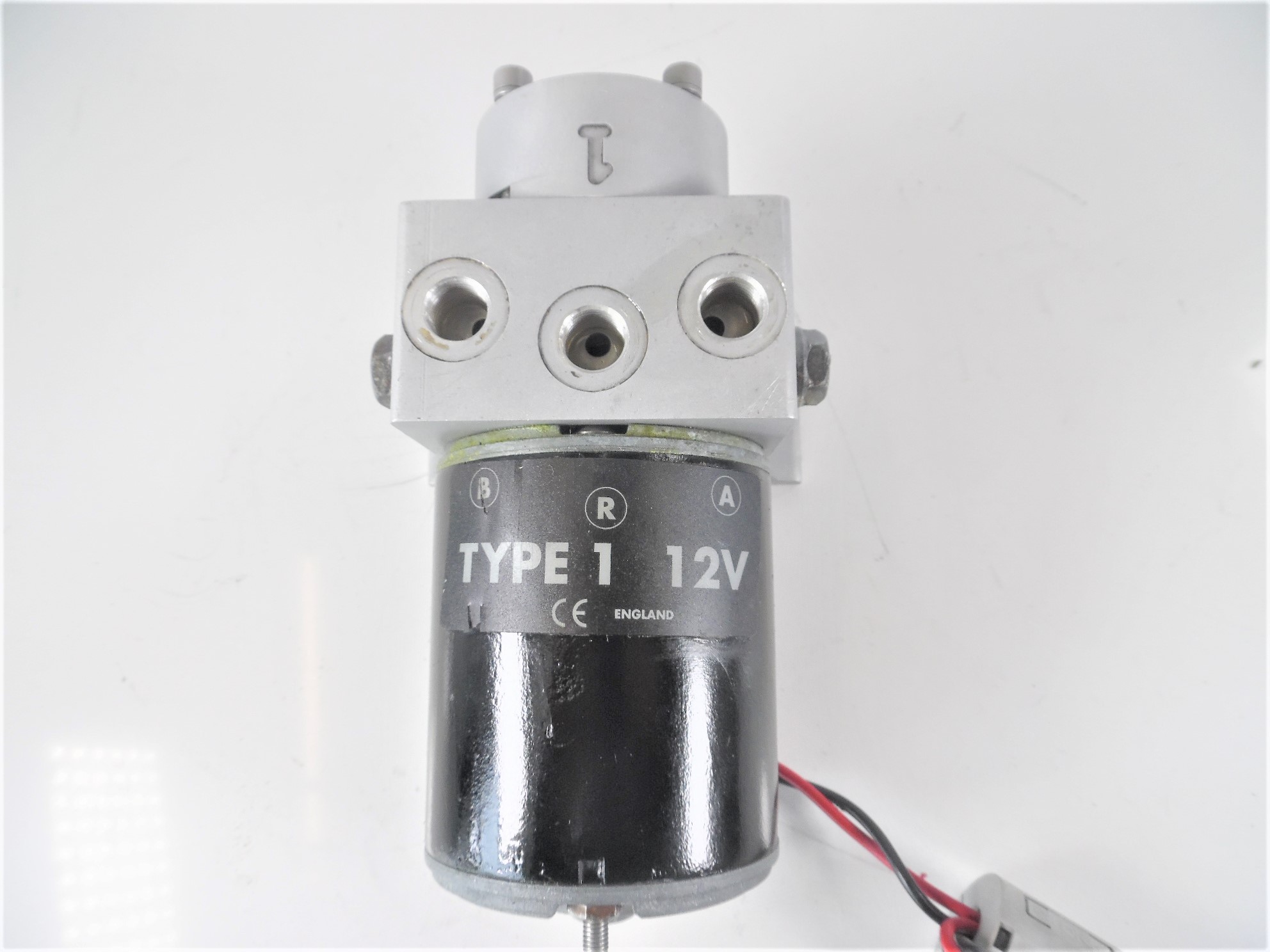 Raymarine M81120 Type 1 Autopilot Reversible Hydraulic Pump Max