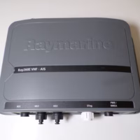 Raymarine RAY260E Receive Marine VHF Transceiver - International Version - New Out of Box