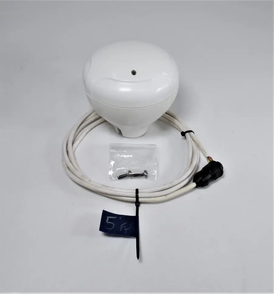Raymarine Raystar 125 GPS Antenna w/ NEW Battery & Accessories E32042