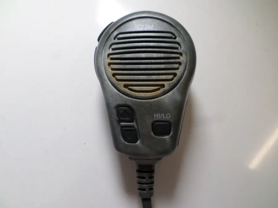 ICOM IC-M504 Marine VHF Radio Grey w/ Attached Mic - Great Condition - Image 6