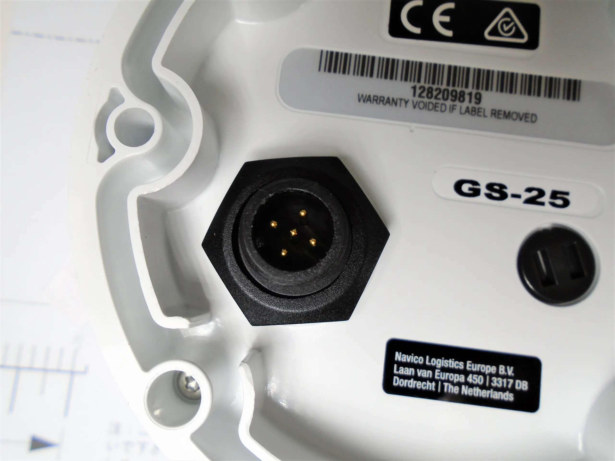 Simrad GS25 GPS Antenna (NEW) 00011043002 Tested 90 Day Warranty