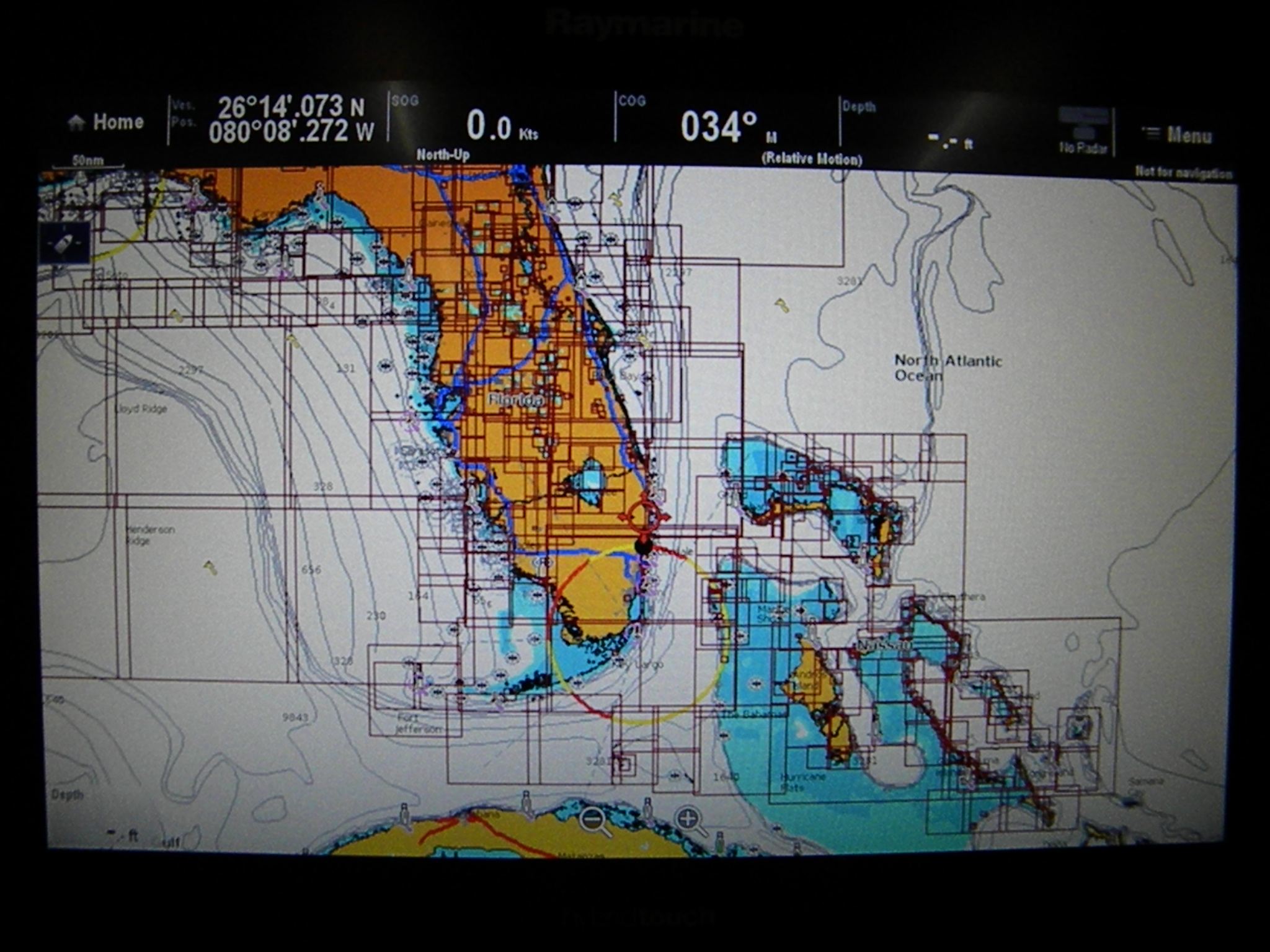 Navionics Platinum+ US Southeast & Bahamas 906P+ MicroSD 32GB Updated
