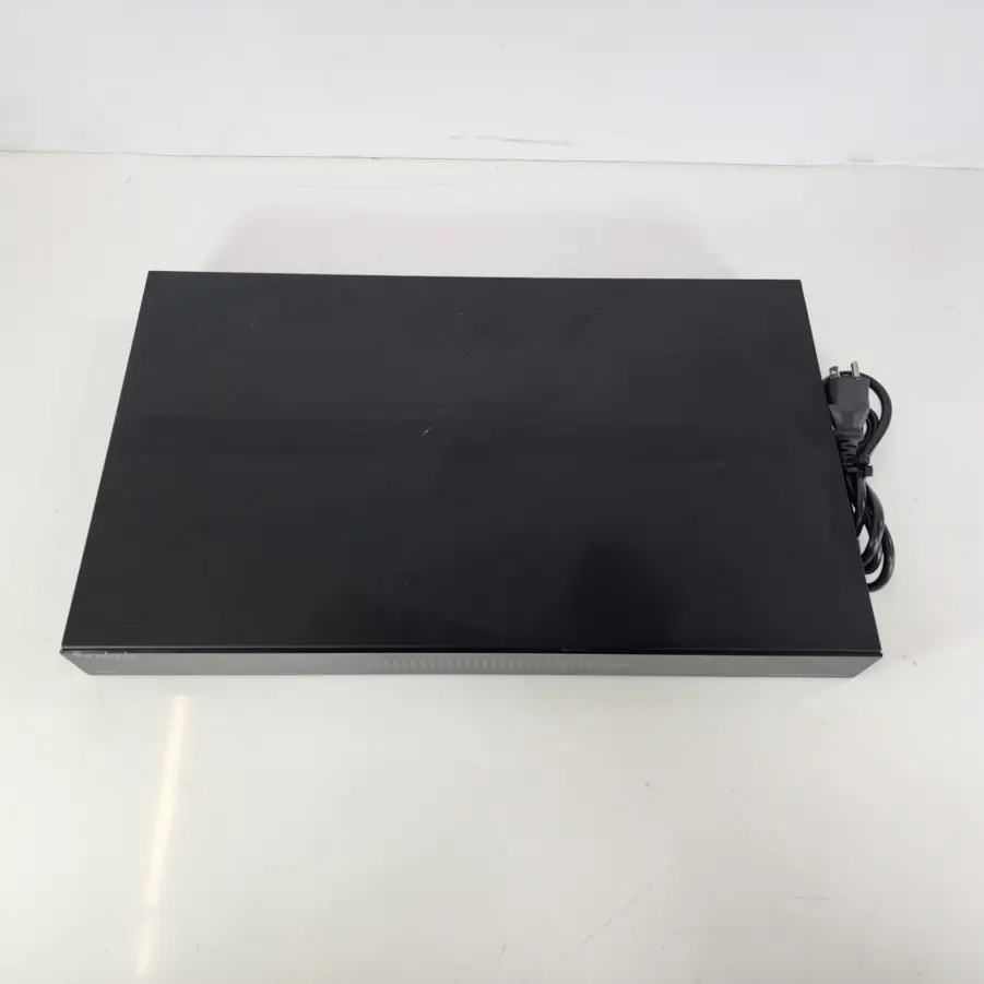 Araknis 210 Series Websmart Gigabit Switch w/ Partial PoE+ - AN-210-SW-R-24-POE - Image 2