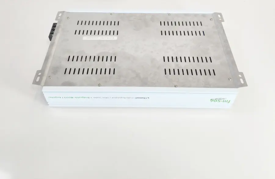 Fusion FM-504 4-Channel Marine Amplifier - 65watts RMS x 4 at 4ohms - Tested - Image 11
