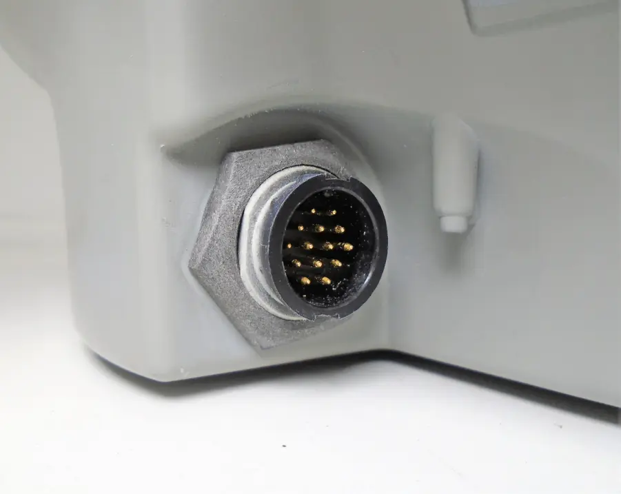 Simrad/Lowrance/Navico/B&G Broadband 4G Radar Dome W Cables & RI10 (Good Cond) - Image 8