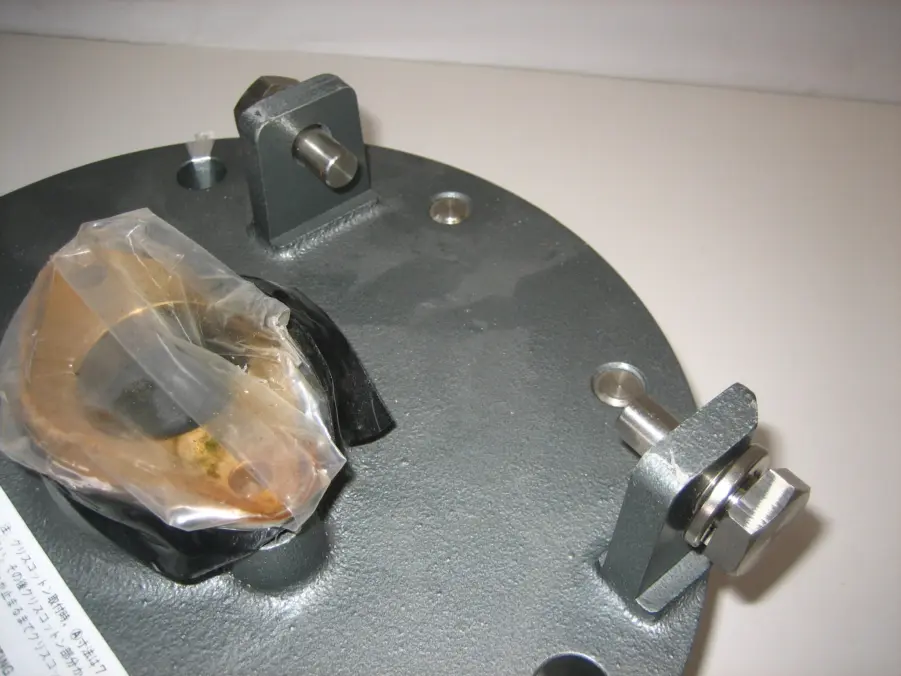 Furuno 006-541-420 / 006-573-720 Flange Assembly for CH-270 & Others w/Hardware - Image 5