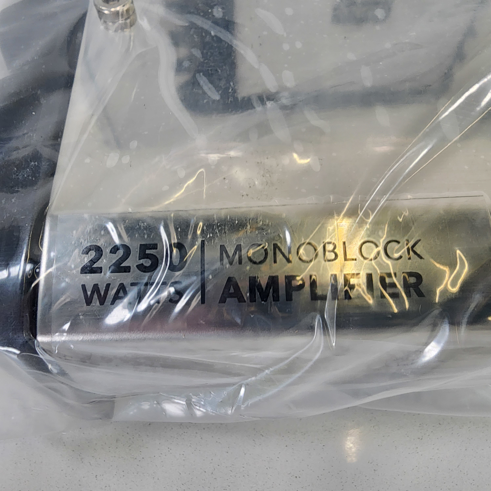 Fusion SGDA12250 Signature Series Marine Mono Amplifier 2250W New Open Box Max Marine