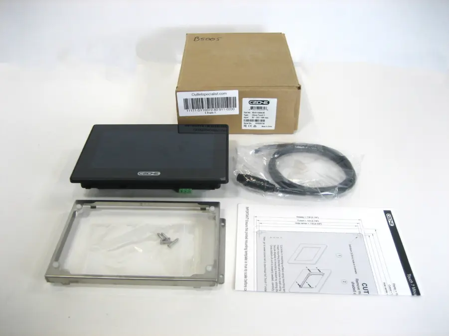 CZone/Touch 7/ 80-911-0200-00 Marine Touch Display-New open Box