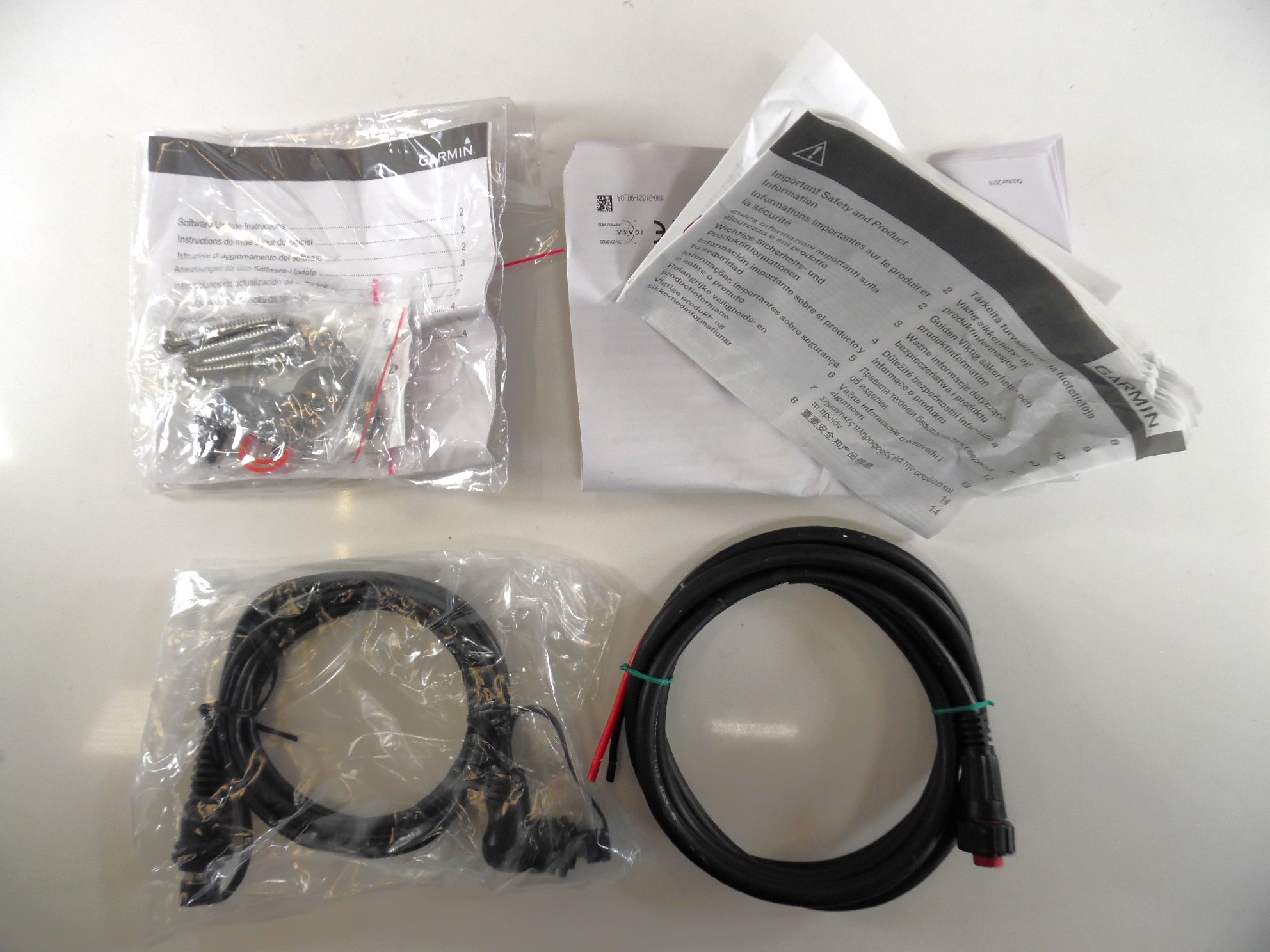 Garmin GSD 26 Chirp Sounder W/ Cables **NEW OPEN BOX** Max Marine