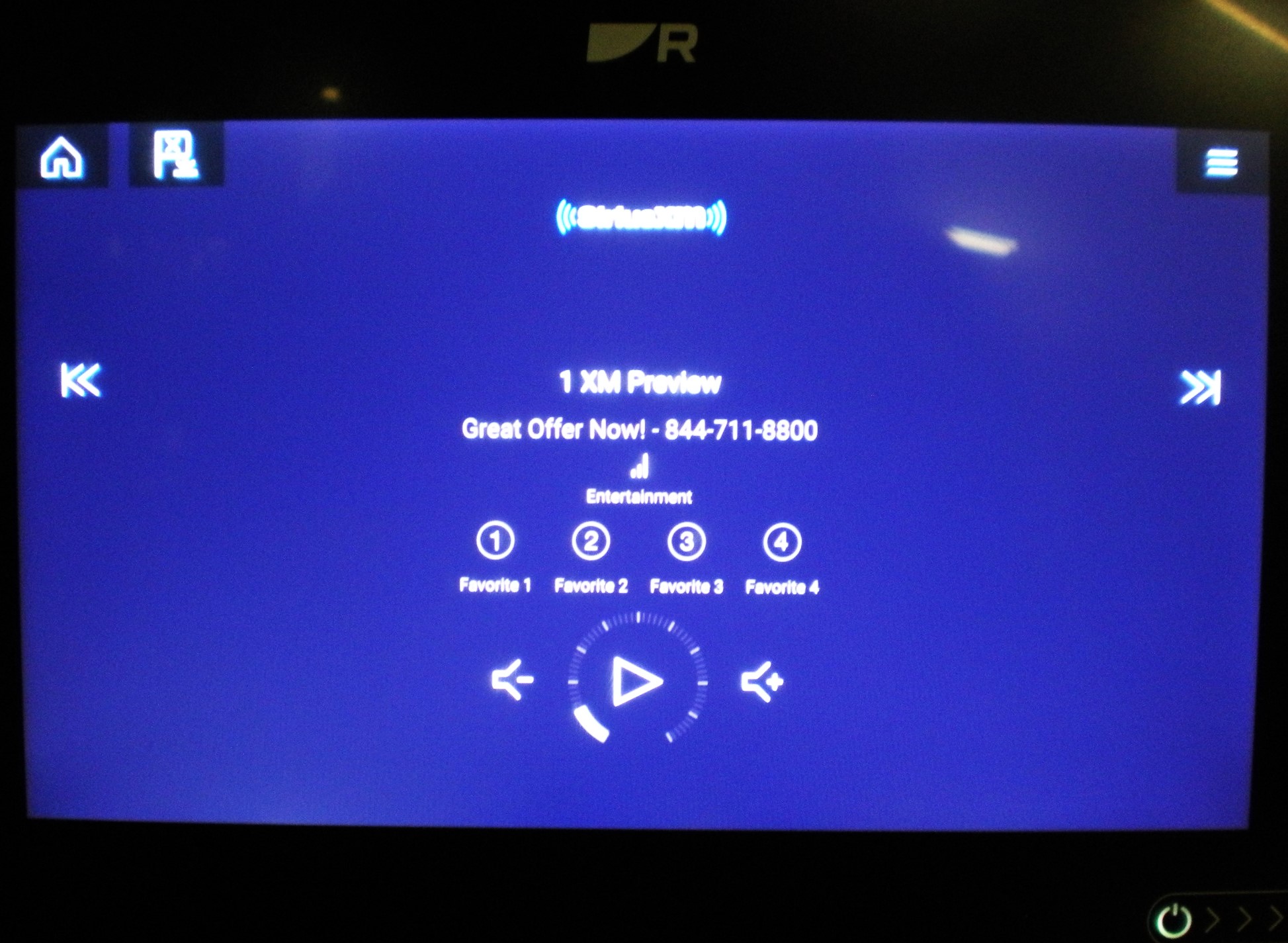 Raymarine SR200 E70499 Sirius XM Satellite Radio for Axiom Displays