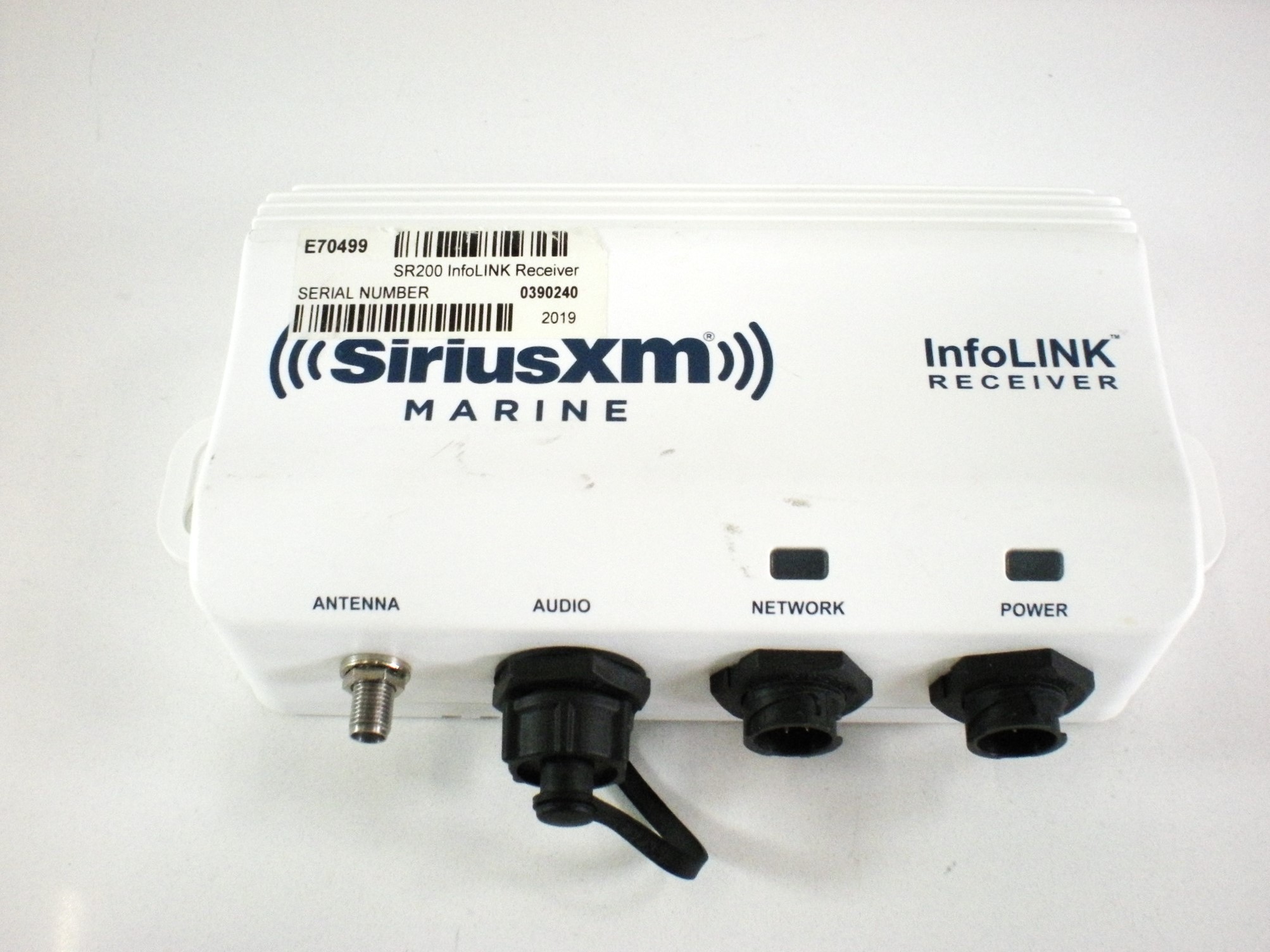 Raymarine SR200 E70499 Sirius XM Satellite Radio for Axiom Displays