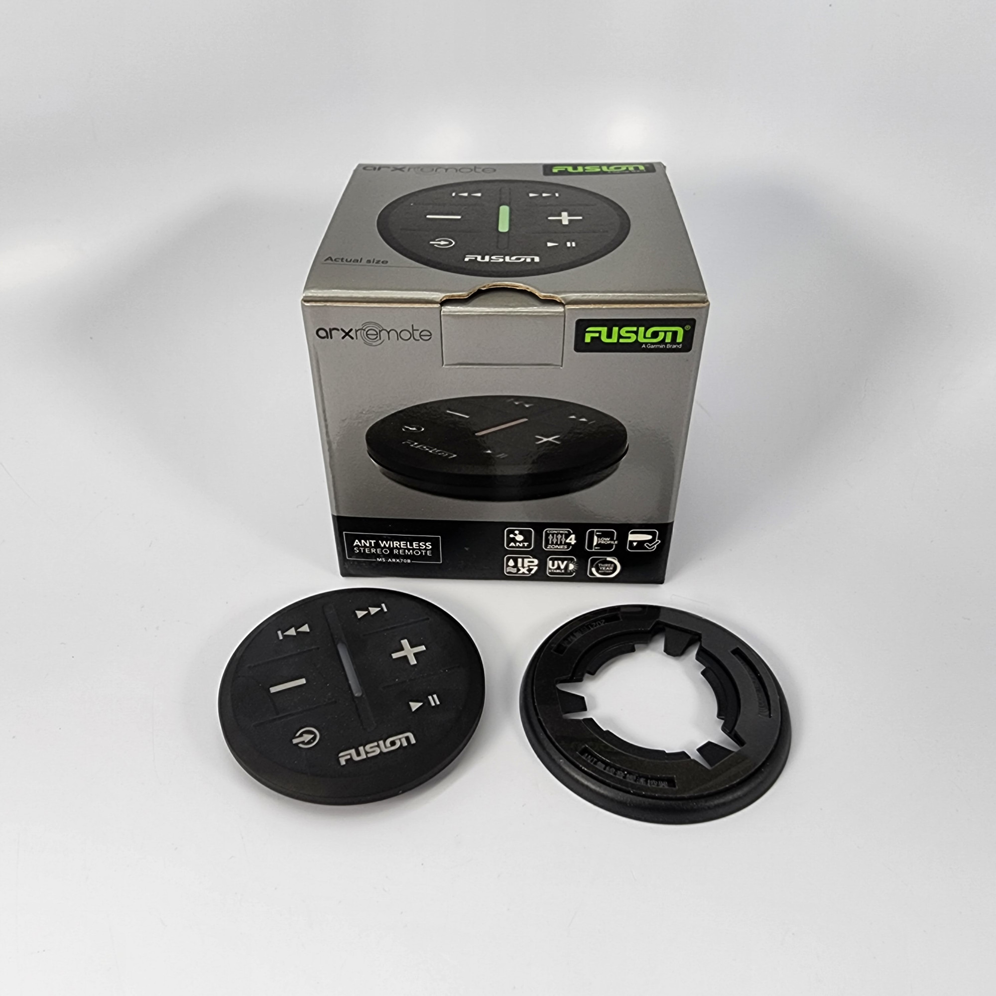 Fusion MSARX70B Wireless Marine Stereo Remote IPX7 Black New Open