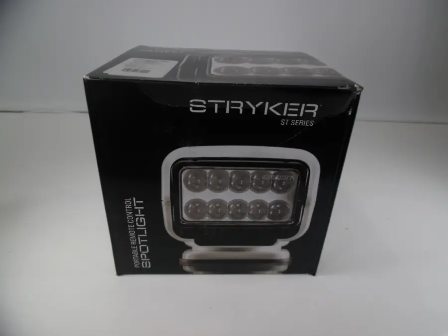 GoLight 3021 Stryker Black Hardwired Halogen Spotlight - Refurbished - Image 4