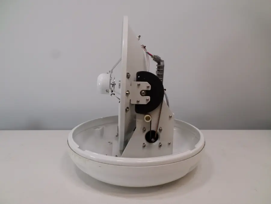 Intellian i4 45cm Satellite TV Tracking antenna Complete System - Tested and Working - Image 5