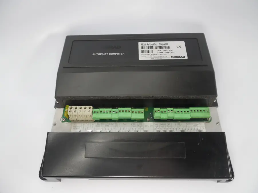 Simrad/AC20/PN 22088116 Boat Autopilot Computer Used - Image 3