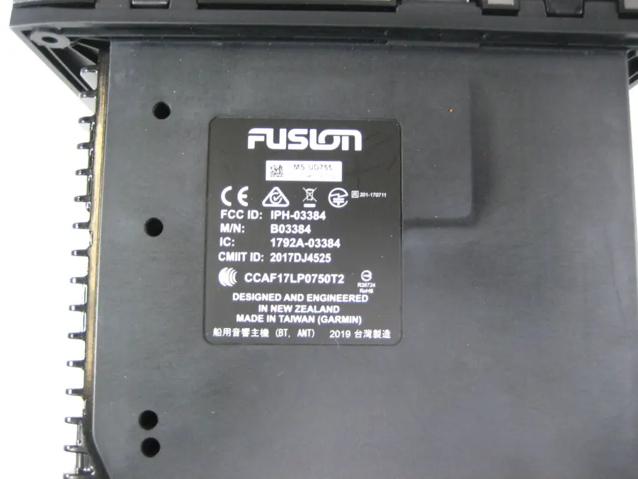 Fusion/MS-UD/AV755/Marine Digital Media Stereo with UNI-Dock-New Open Box - Image 7