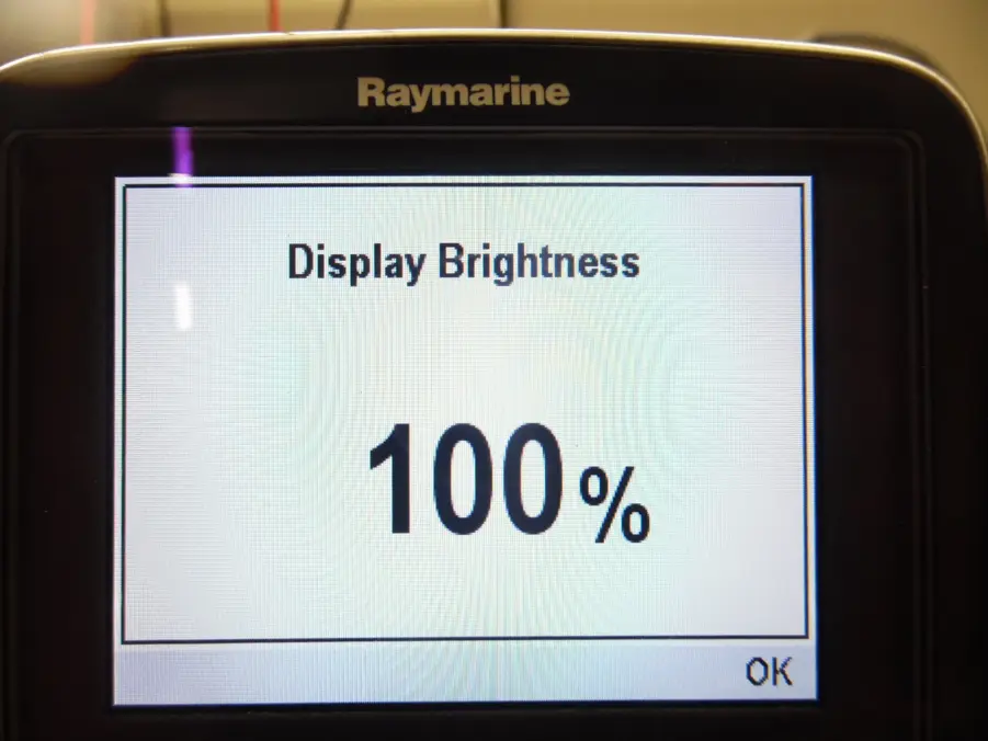 Raymarine P70 Color Seatalk NG Autopilot Display E22166 *Factory Replacement* - Image 9