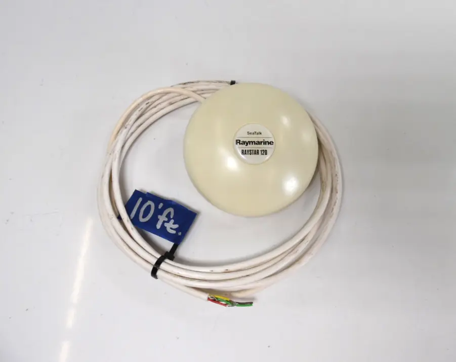 Raymarine Raystar 120 GPS Antenna for SeaTalk w/ Pole Mount Kit
