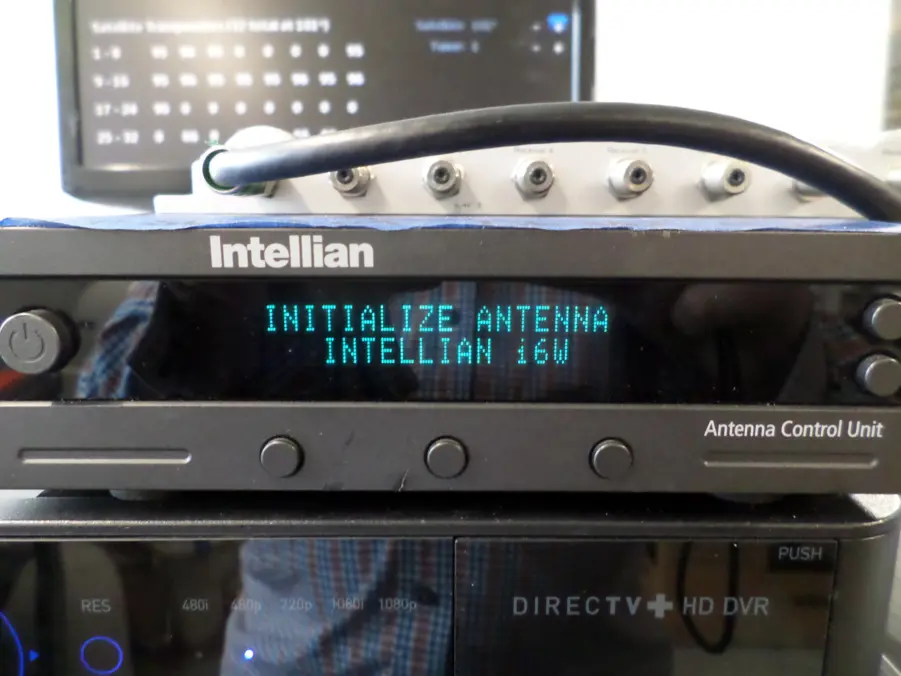 Intellian i6W 24" Worldwide Satellite TV Tracking Antenna Complete