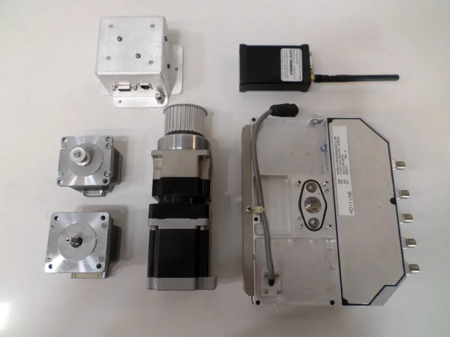KVH HD11 Replacement Parts Lot with LNB