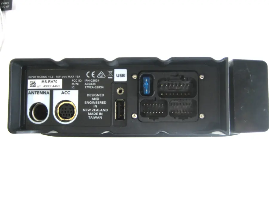 Fusion/MS-RA70/Marine digital media receiver with Bluetooth - Image 2