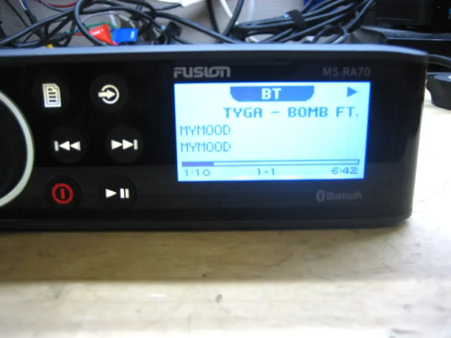 Fusion/MS-RA70/Marine digital media receiver with Bluetooth - Image 6