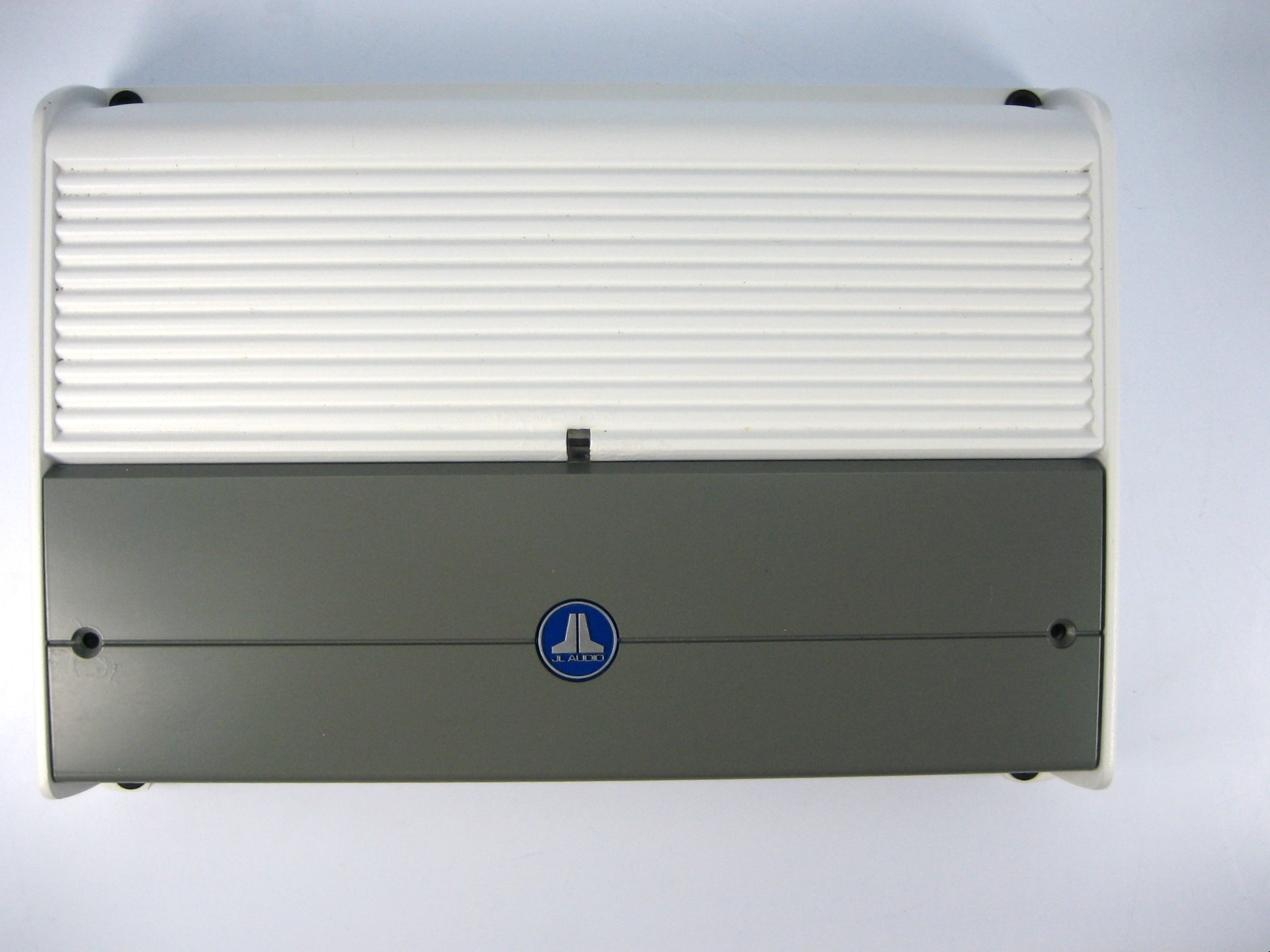 JL Audio/M600/6/Subwoofer Amplifier/For Parts Or Repair Max Marine