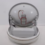 Raymarine 37STV 37cm Satellite Tracking Antenna - Fully Tested - Image 3