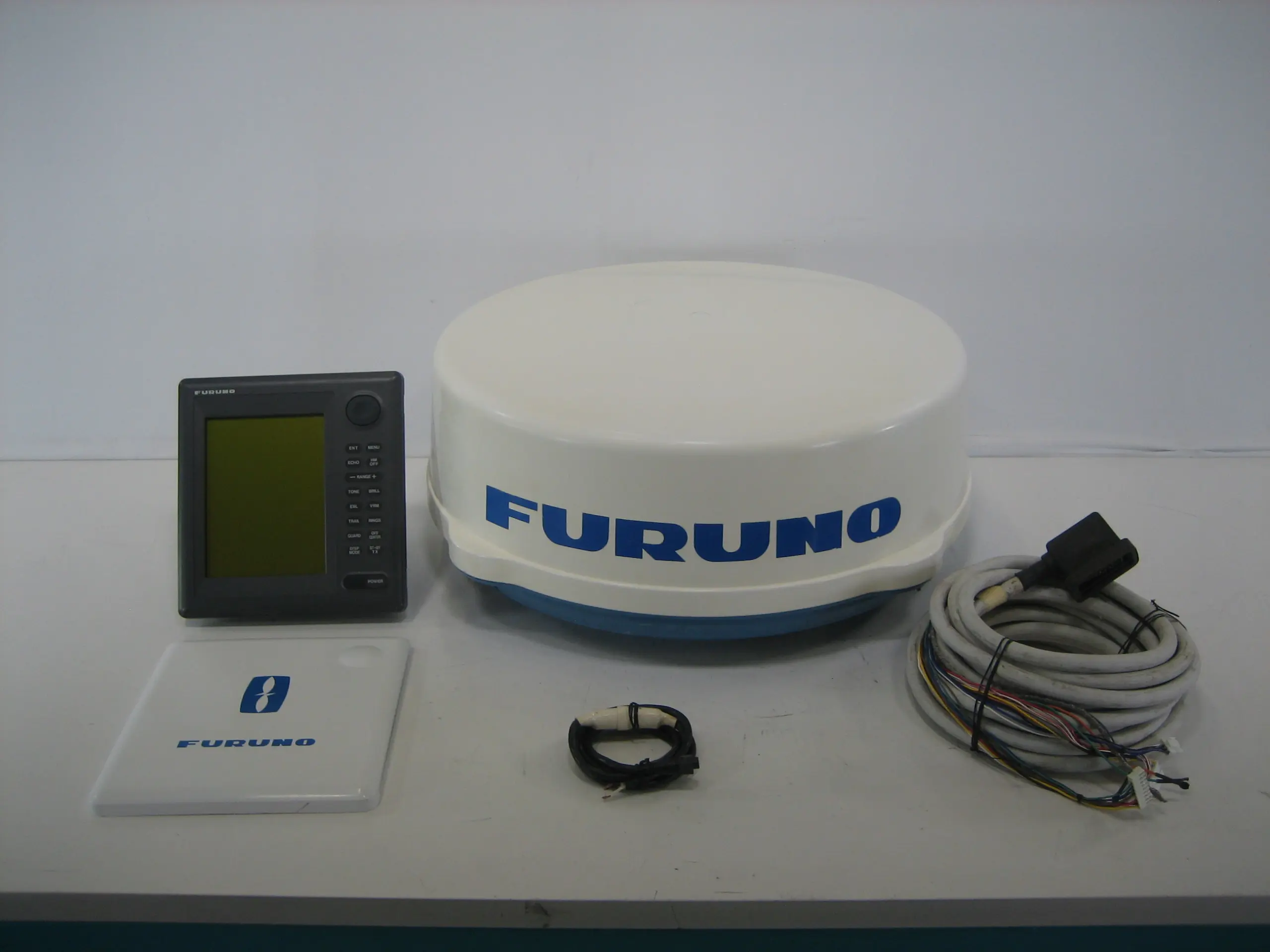 Furuno 841MK2 Monochrome 8" Display 24" 4kw Dome Radar System - Max