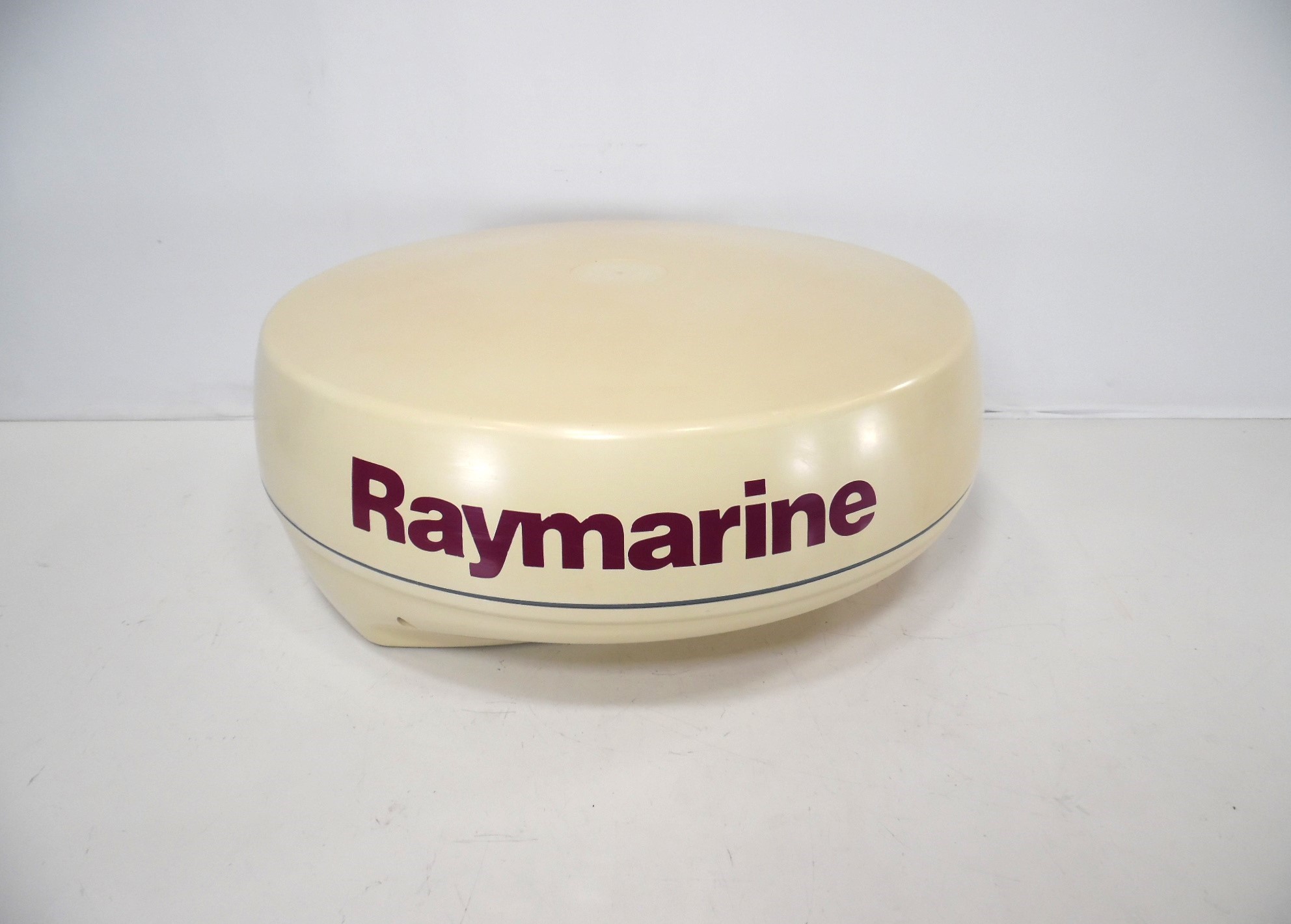 Raymarine M92652S 4kW 24" Analog Radar Scanner Radome DOME ONLY *LOW HOURS* Tested