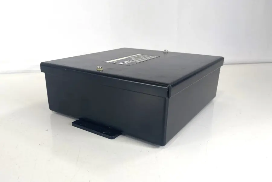 Simrad/Robertson RGC Signal Interf. Unit - Image 5