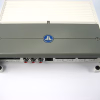 JL Audio M400/4-24V Marine Amplifier 24V For Parts or Repair