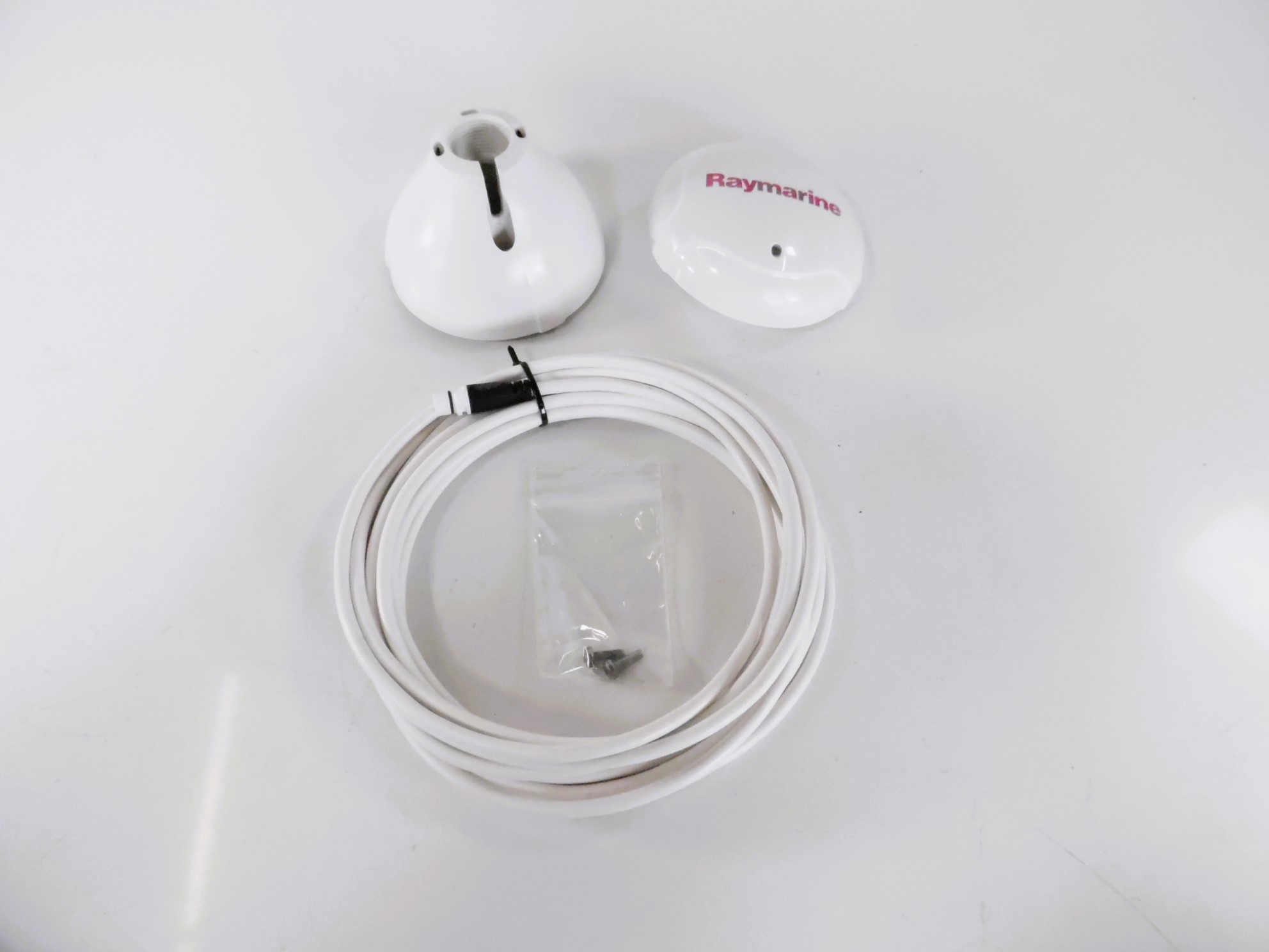 Raymarine Raystar130 GPS Antenna Complete Kit E32153 Good Condition