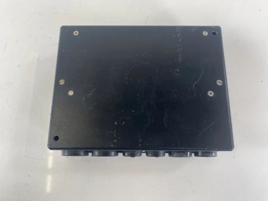 Simrad-Robertson J200S Autopilot Junction Unit - Image 3
