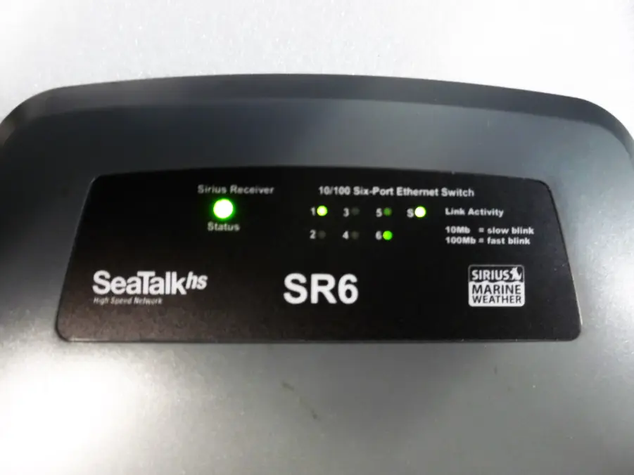 Raymarine SR6 Sirius Sat Wx/XM Receiver &HS Switch w/Accessories - 90 Day Warr! - Image 4