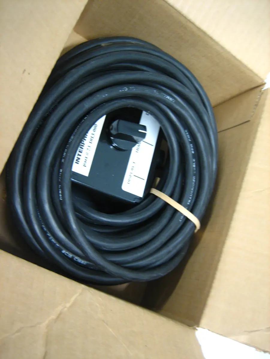 Interphase 23-1013-000 Remote Display Switch -Switches 1 Transducer to 2 Display - Image 5