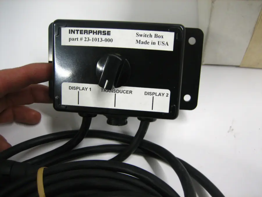 Interphase 23-1013-000 Remote Display Switch -Switches 1 Transducer to 2 Display - Image 6