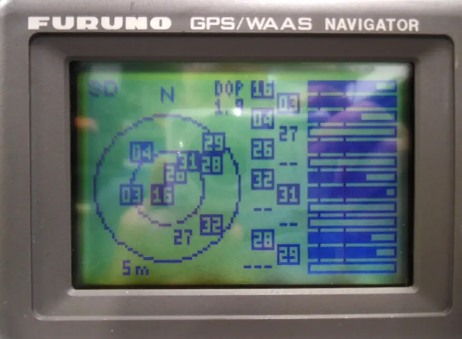 Furuno GP-37 Monochrome GPS/WAAS Receiver and Navigator *MME Refurbished!* - Image 2