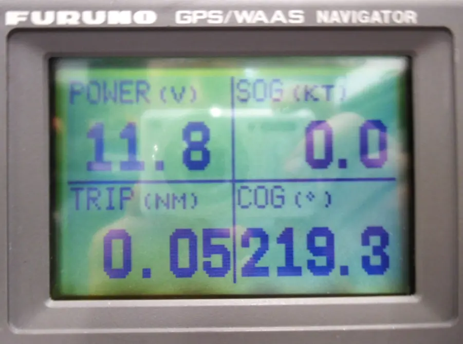 Furuno GP-37 Monochrome GPS/WAAS Receiver and Navigator *MME Refurbished!* - Image 6