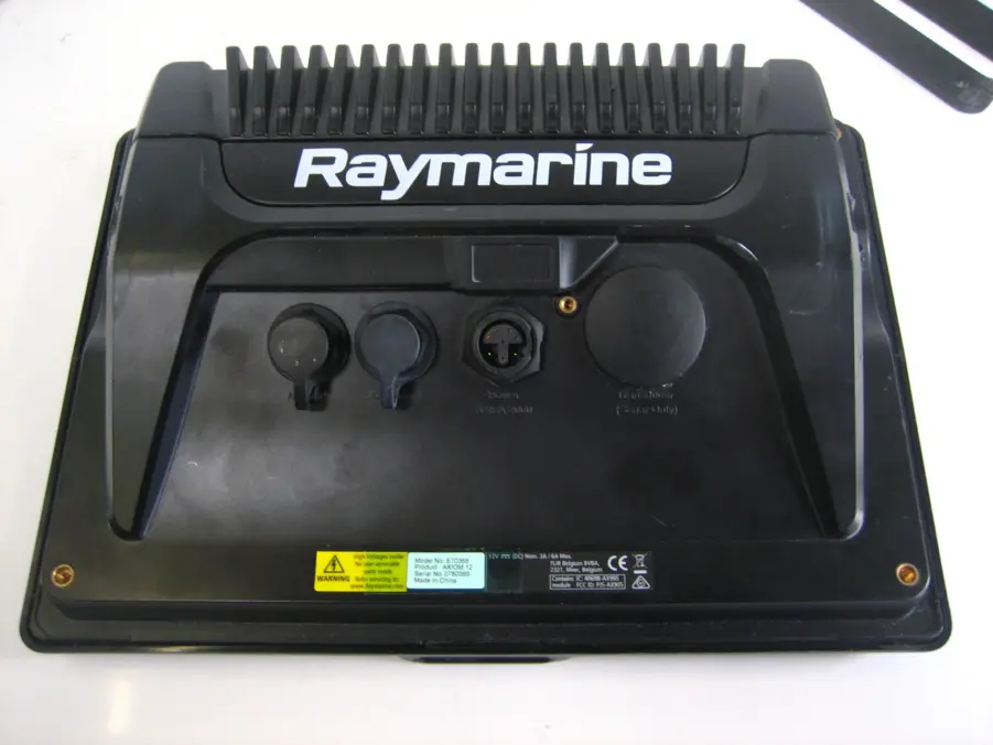 Raymarine Axiom 12 Multifunction Display in Excellent Working Order - E70368 - Image 13
