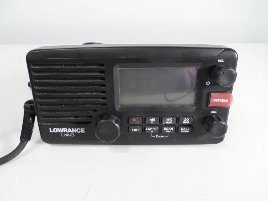Lowrence Link-8 Marine DSC VHF Radio with Integrated AIS Receiver - Image 2
