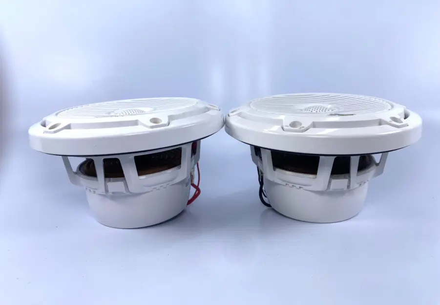 JL Audio/M650-CCX-CG-WH 6.5" 70W RMS 2-Way Marine Coaxial Speakers - Image 2